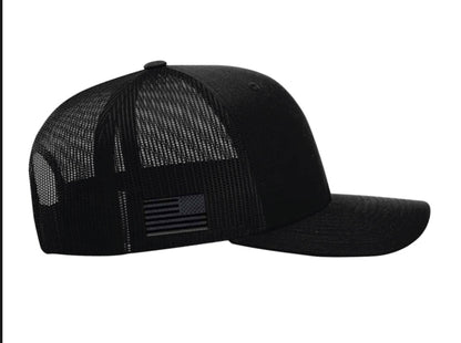 TRUCKER - AMERICAN Flag Blackout Hat