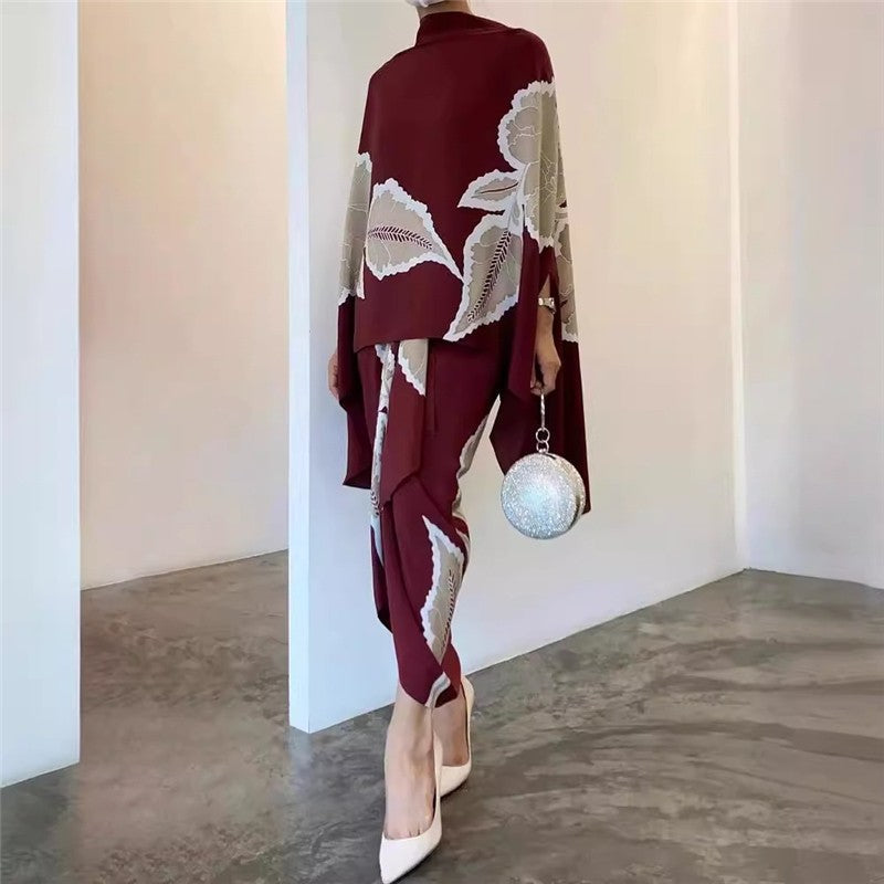 Stylish Printed Two-Piece Set with Relaxed Fit