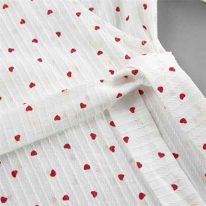 Five-Point Bubble Sleeve Lace-Up Floral Sleep Dress

Suggested Optimization:
Floral Lace-Up Sleep Dress with Bubble Sleeves