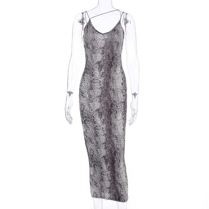 Flattering Slim Fit V-Neck Spaghetti Strap Dress