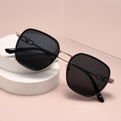 Fashion Full Frame Polarized UV400 Sun Protection Outdoor Driving Eyewear Sunglasses