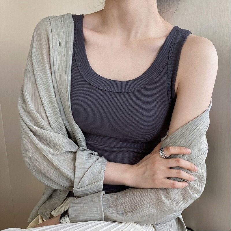 Threaded Strap Sleeveless Camisole for a Stunning Back