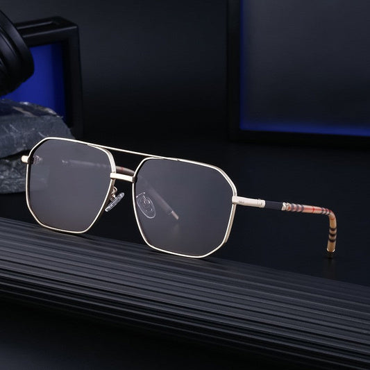 Retro Striped Metal Frame Sunglasses For Men