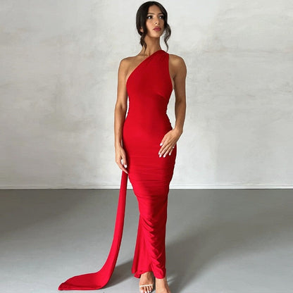 Solid Color Sleeveless Dress with Backless Design and Pleated Detailing
