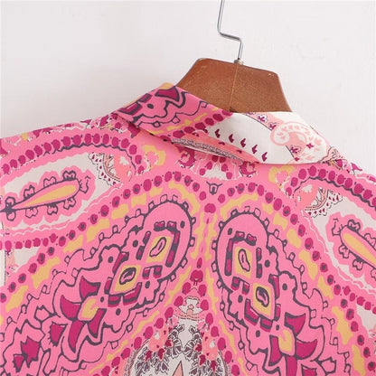 Stylish Oversized Shirt with Printed Collar