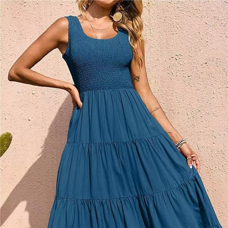 Solid Color Pleated Halter Swing Dress