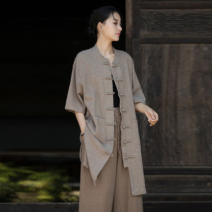 Shirt With Chinese-Style Stand Collar And Frog Button