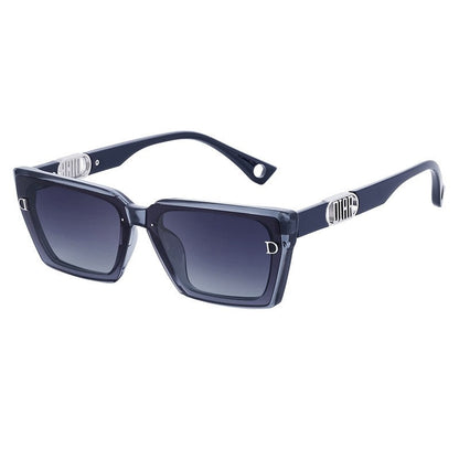Fashionable Square Sunglasses For UV Protection For Women