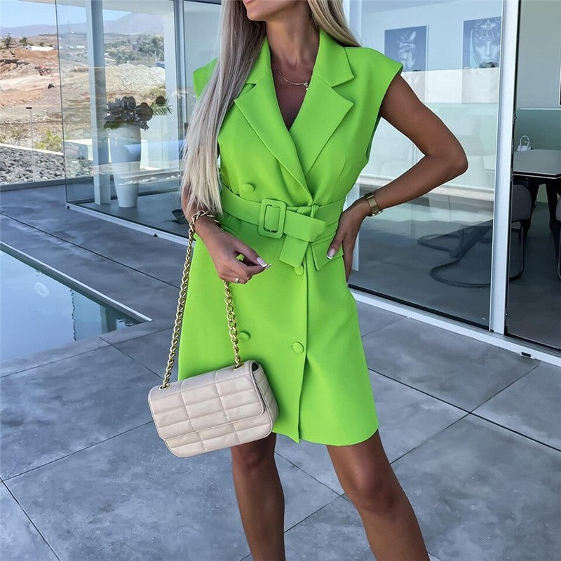 Mandarin Collar Sleeveless Dress with Waist Belt