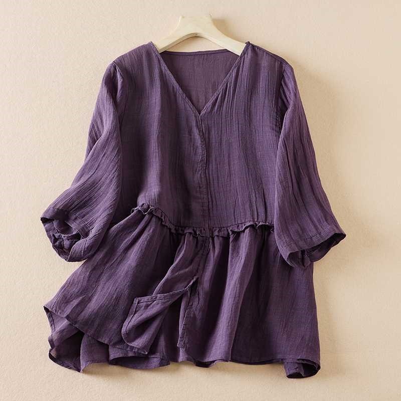 V-Neck Linen Shirt Featuring Distinctive Mushroom Edge