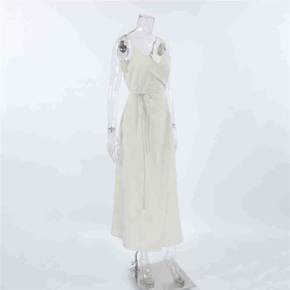 V-Neck Sleeveless Belted Dress in Solid Color - Slim Fit