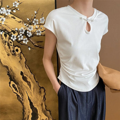 Round Hem Side Buckle T-Shirt